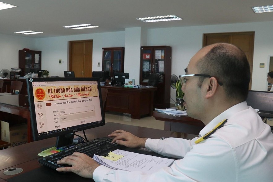 Rà soát cách xử lý nghiêm minh những trường hợp thực hiện hóa đơn chưa hợp pháp Rà soát cách xử trí nghiêm minh những trường hợp sử dụng hóa đơn chưa phù hợp pháp